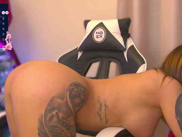 AnissaDesire AnissaDesire