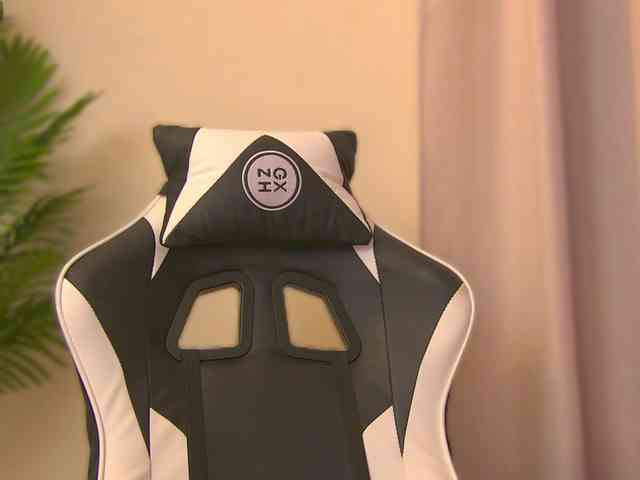 AnissaDesire AnissaDesire