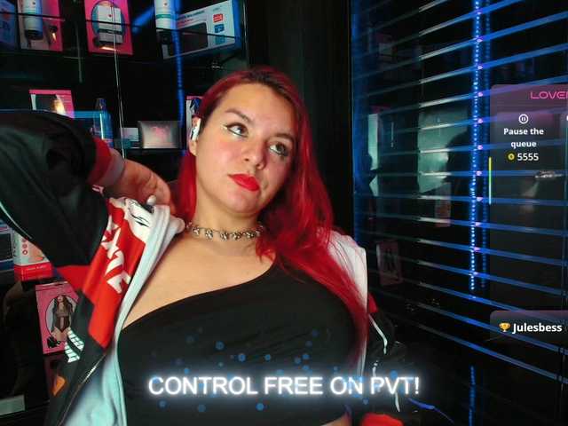 Sophie-storm's BongaCams show and profile