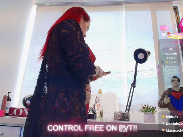 Sophie-storm's BongaCams show and profile