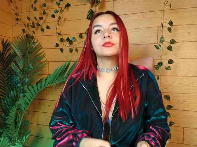 Sophie-storm Live Webcam on BongaCams