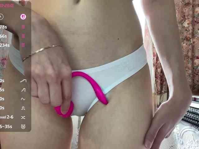 AnalisaCanarte webcam