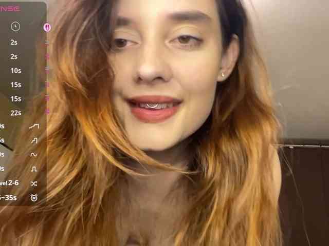 AnalisaCanarte webcam