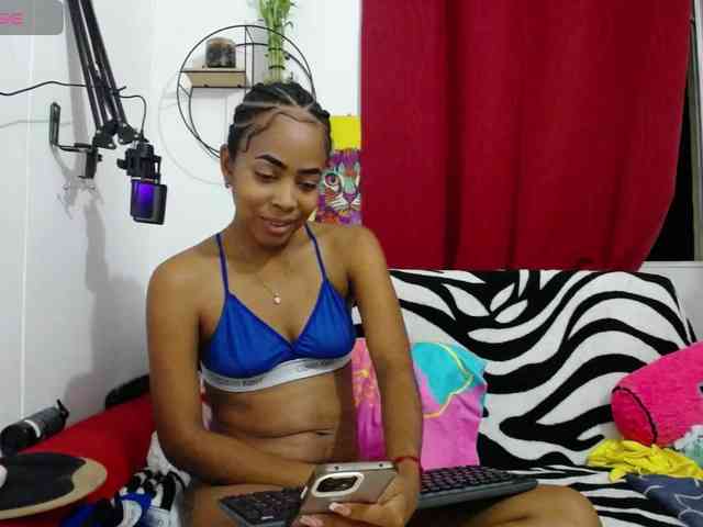 JESSY-SMITH23 webcam