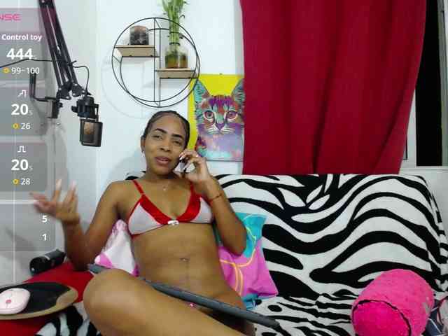 JESSY-SMITH23 webcam