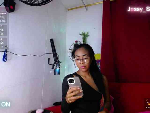 JESSY-SMITH23 webcam