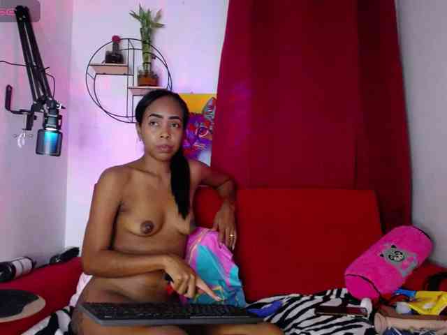 JESSY-SMITH23 webcam