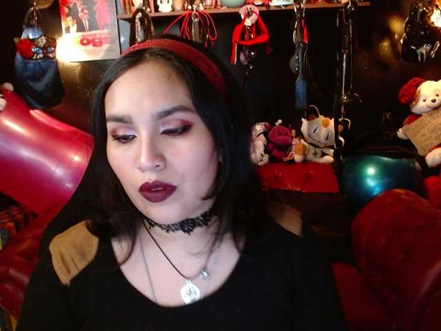 Kureijihentai – webcam model profile photo