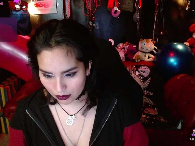  Kureijihentai chat room