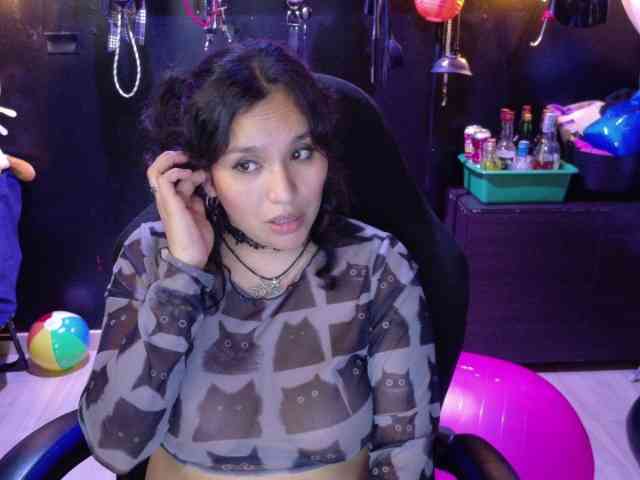 Kureijihentai webcam