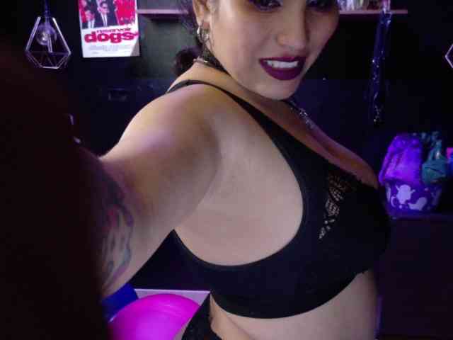 Kureijihentai webcam