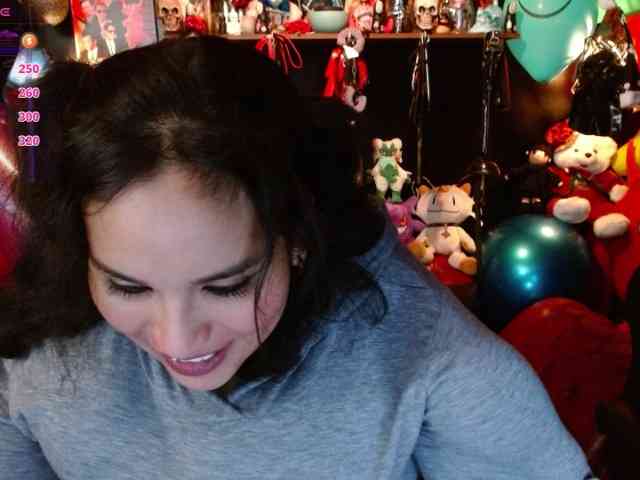 Kureijihentai webcam