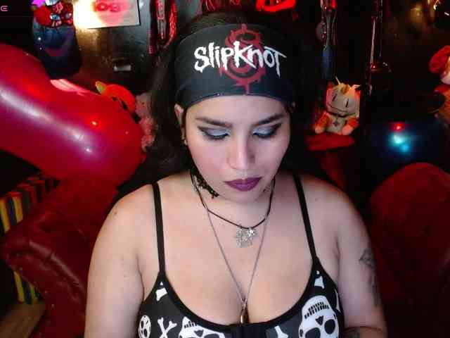 Kureijihentai webcam