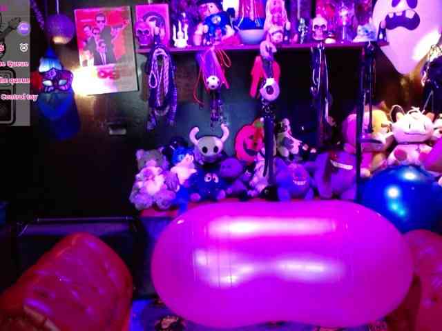 Kureijihentai webcam