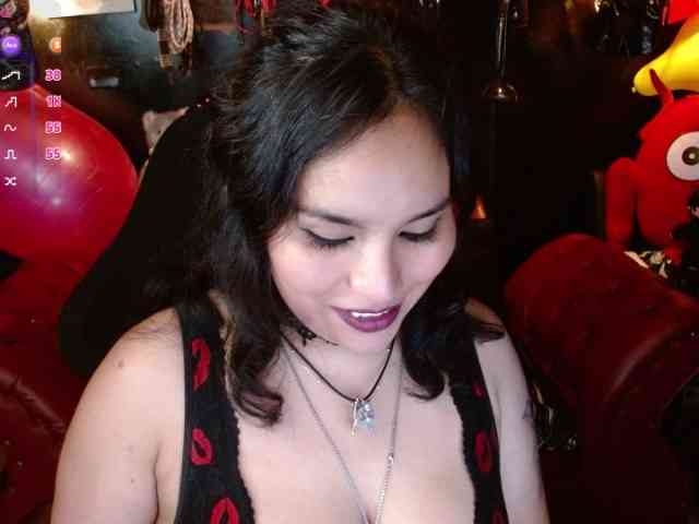 Kureijihentai webcam