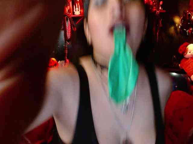 Kureijihentai webcam