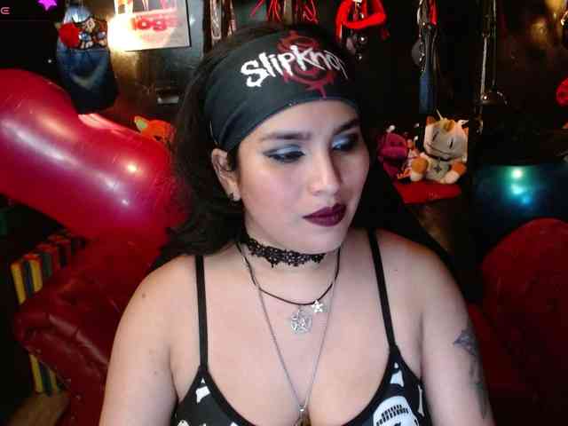 Kureijihentai webcam