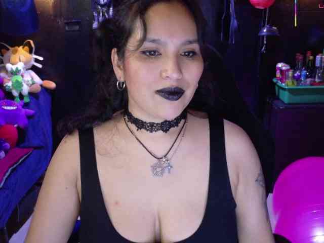 Kureijihentai webcam