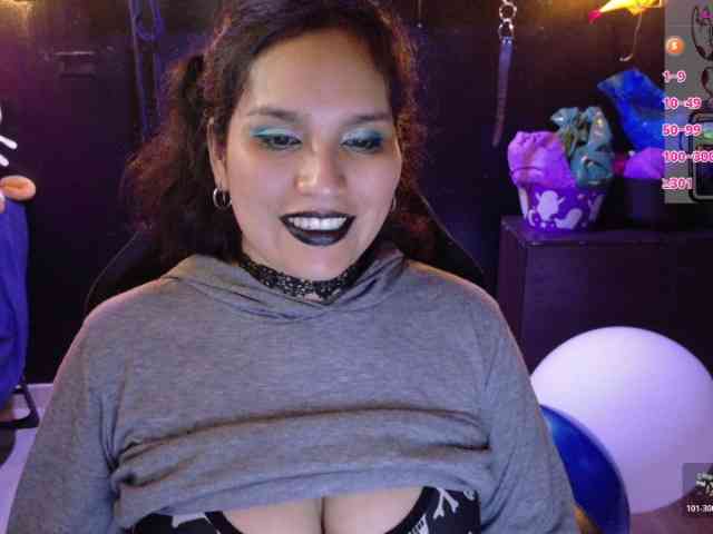 Kureijihentai webcam