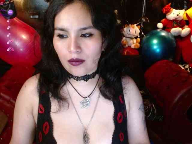 Kureijihentai webcam