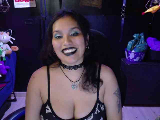 Kureijihentai webcam