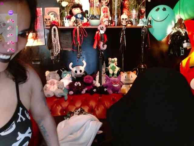 Kureijihentai webcam