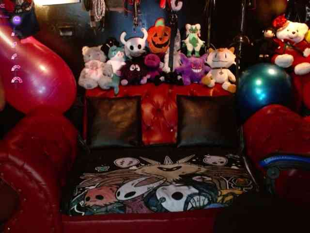 Kureijihentai webcam