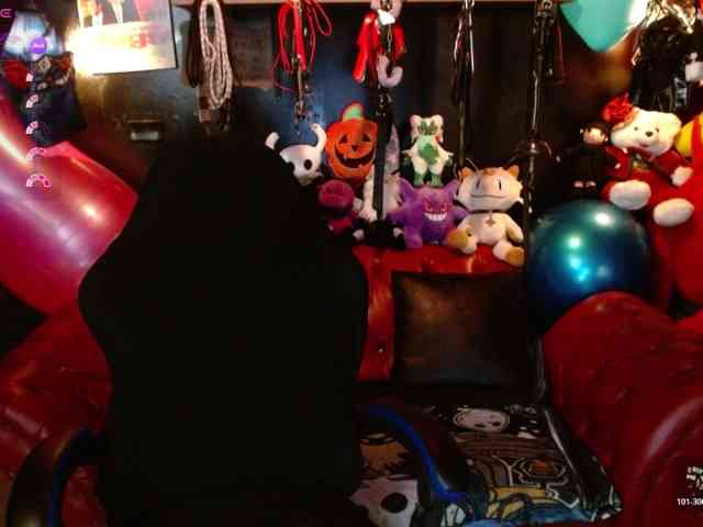 Kureijihentai webcam