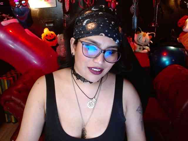 Kureijihentai webcam