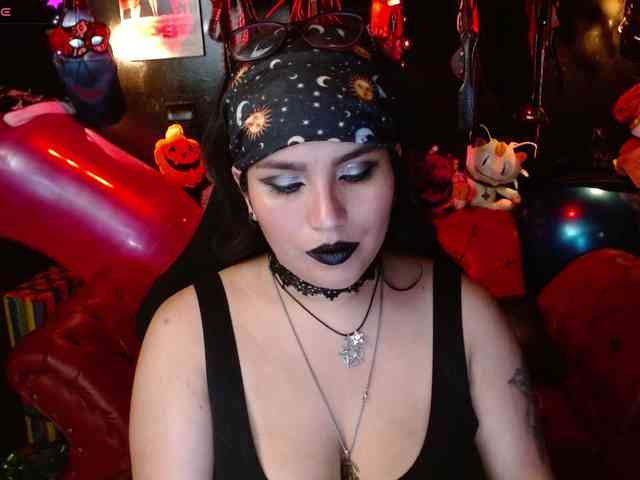 Kureijihentai webcam