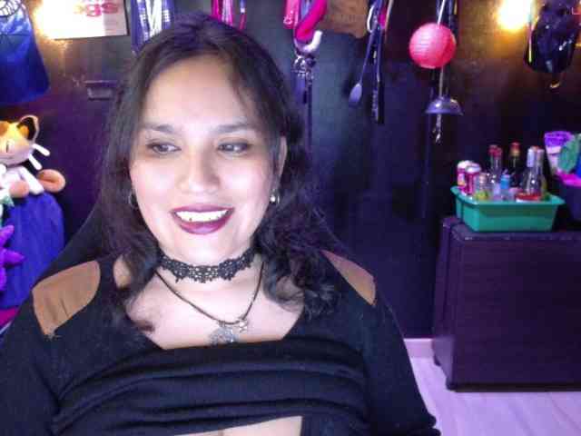 Kureijihentai webcam