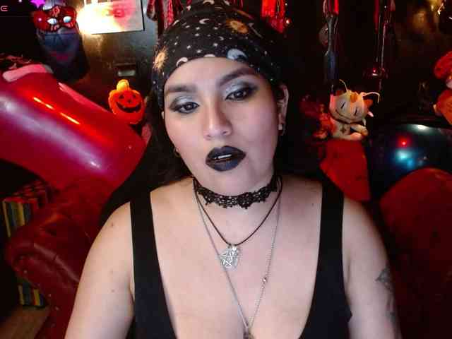 Kureijihentai webcam