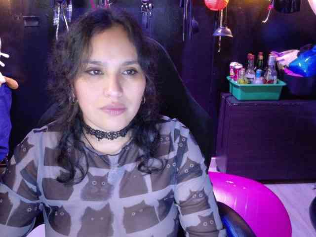 Kureijihentai webcam