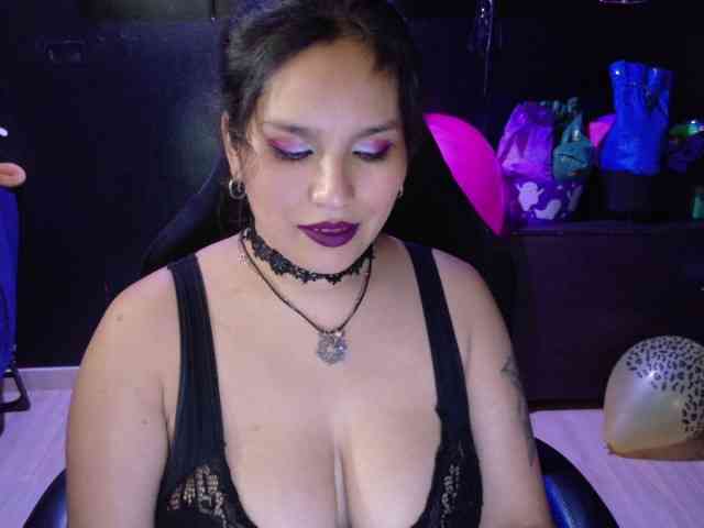 Kureijihentai webcam