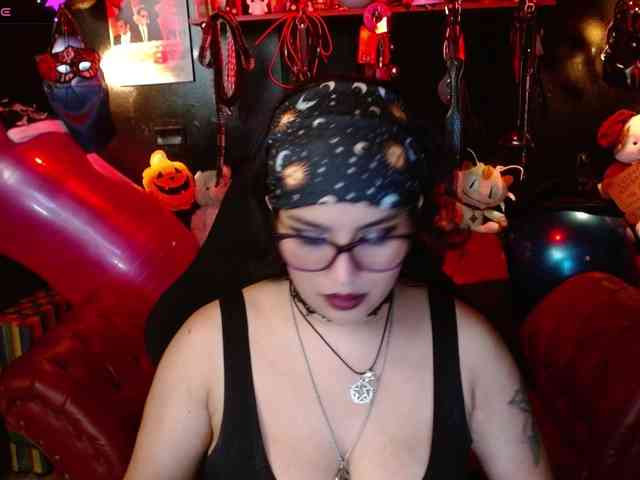 Kureijihentai webcam