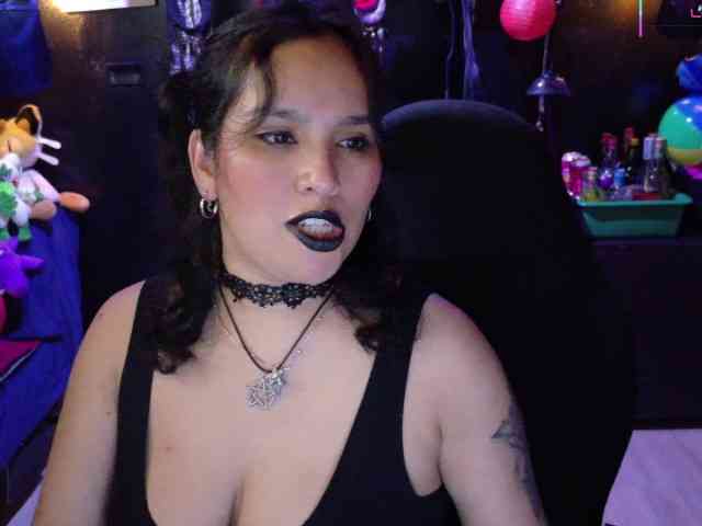 Kureijihentai webcam