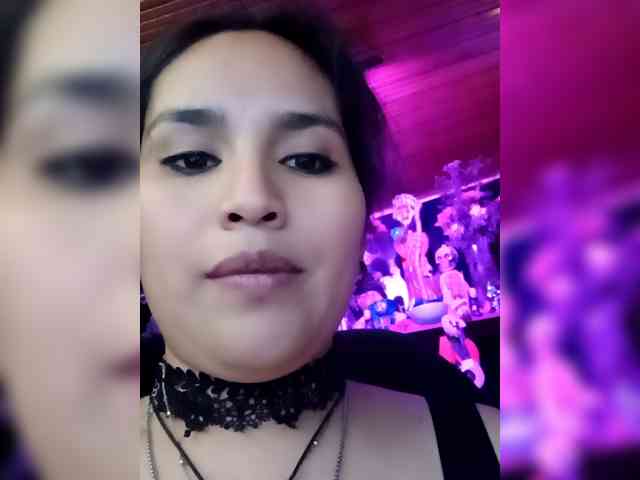 Kureijihentai webcam