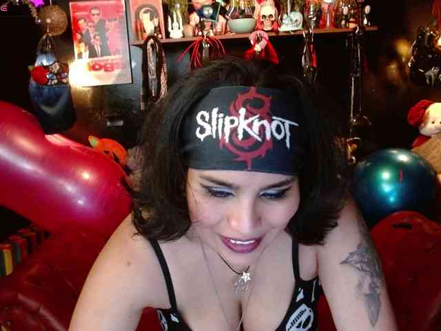 Kureijihentai webcam