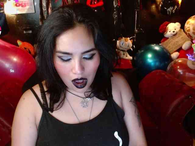 Kureijihentai webcam