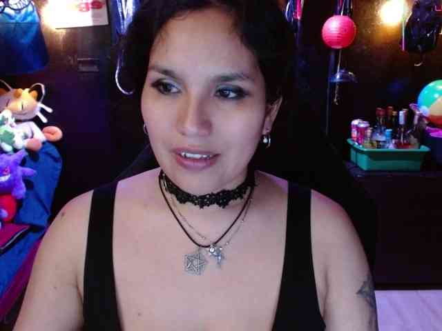 Kureijihentai webcam