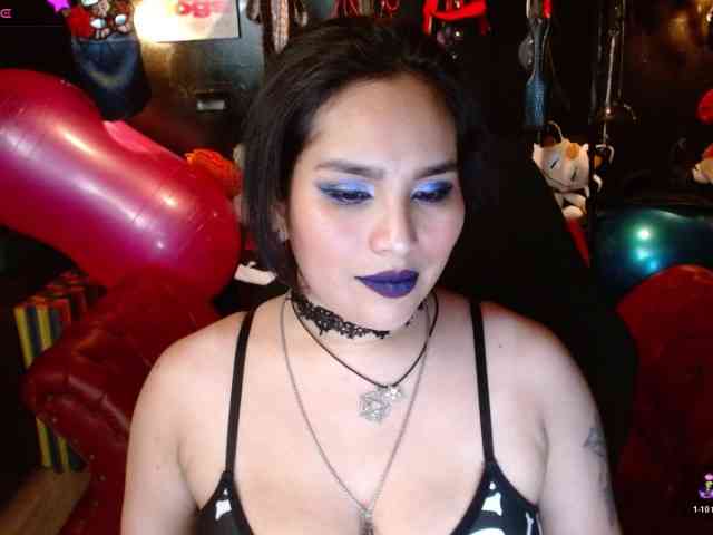 Kureijihentai webcam