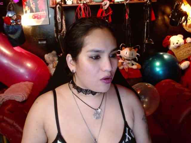 Kureijihentai webcam