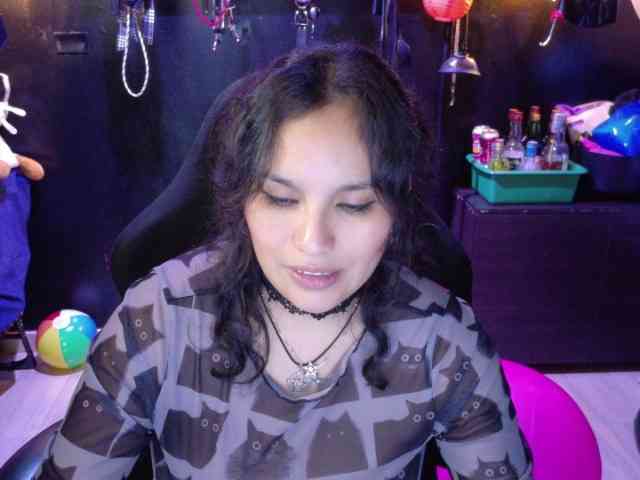 Kureijihentai webcam