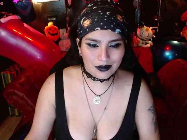 Kureijihentai webcam