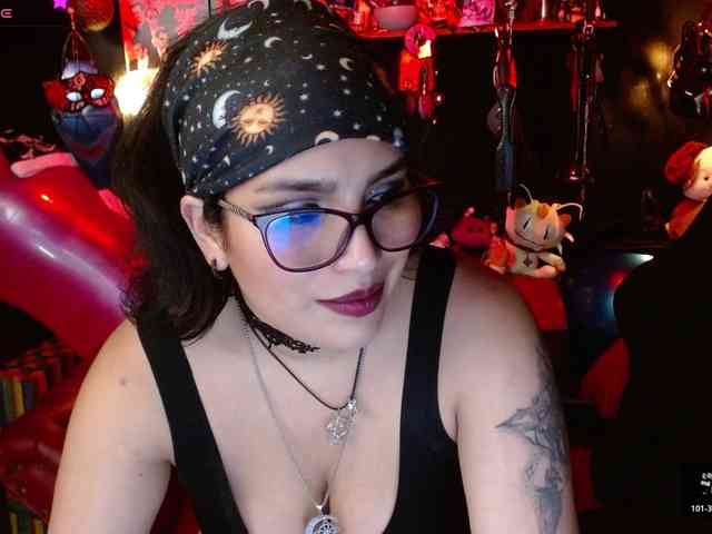 Kureijihentai webcam