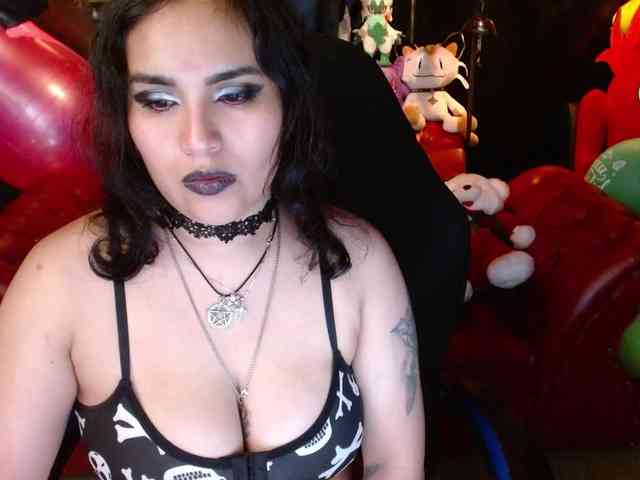 Kureijihentai webcam