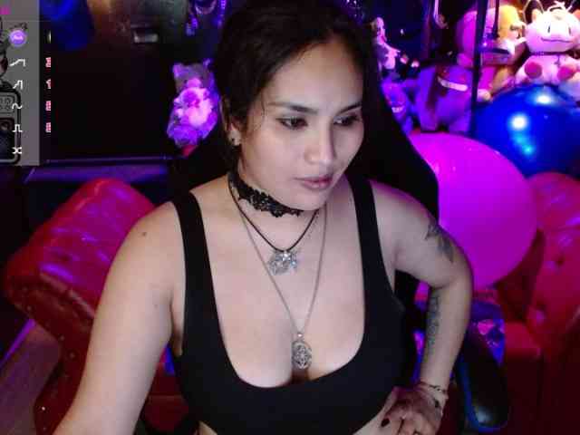 Kureijihentai webcam