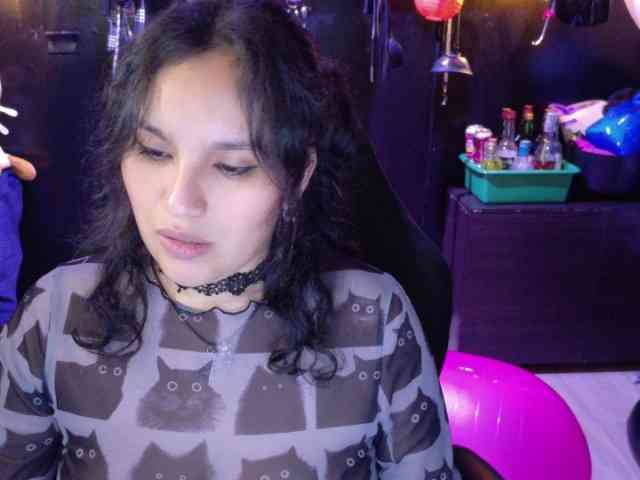 Kureijihentai webcam