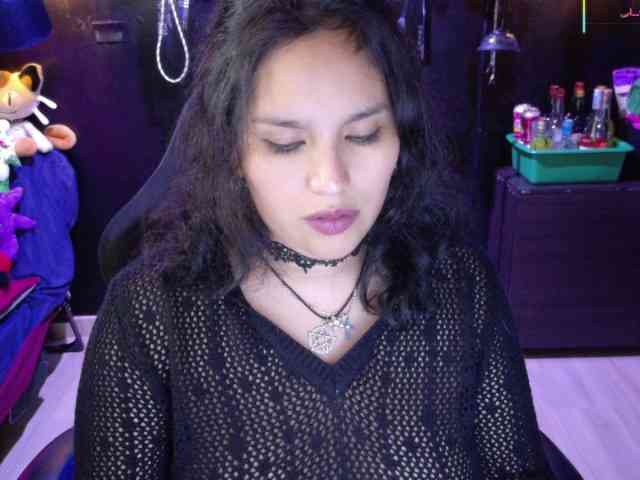 Kureijihentai webcam