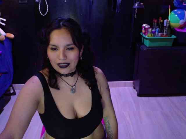 Kureijihentai webcam